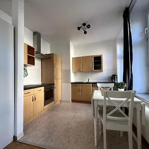 https://top-apartment-in-plagwitz-neben-karl-heine-kanal.bestleipzighotels.com